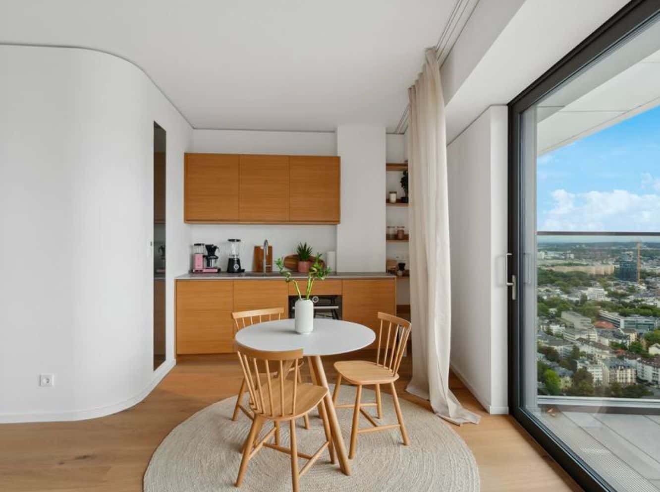 High-end, luxury loft with most exclusive view over Frankfurt Skyline