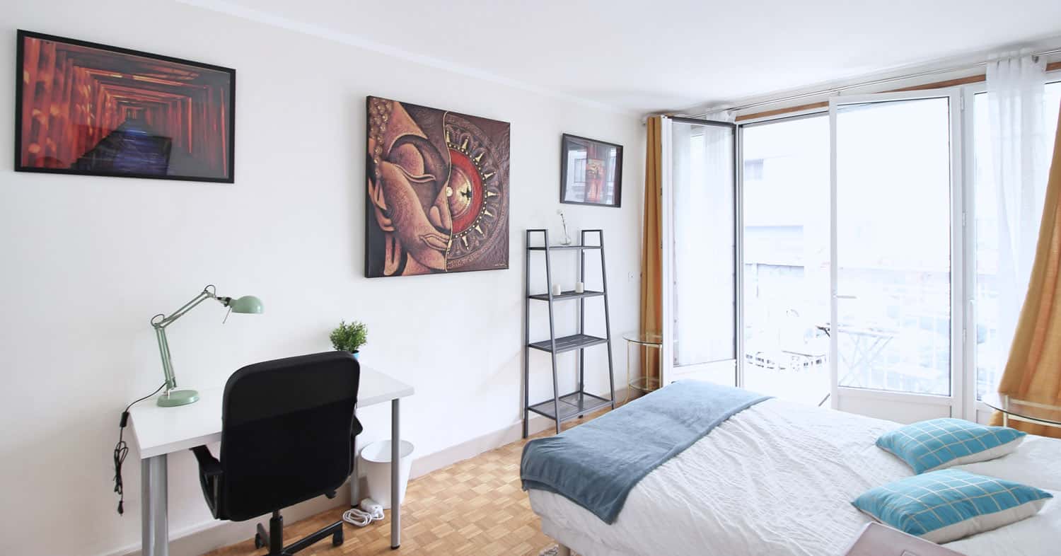 Bedroom with private balcony  17m²