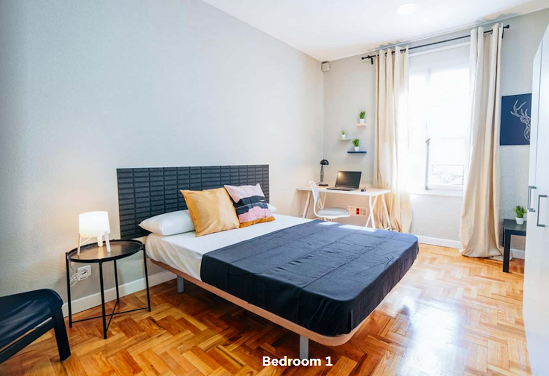Habitación en Calle de Alberto Aguilera