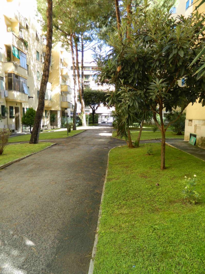 Cosy single bedroom in Ardeatino