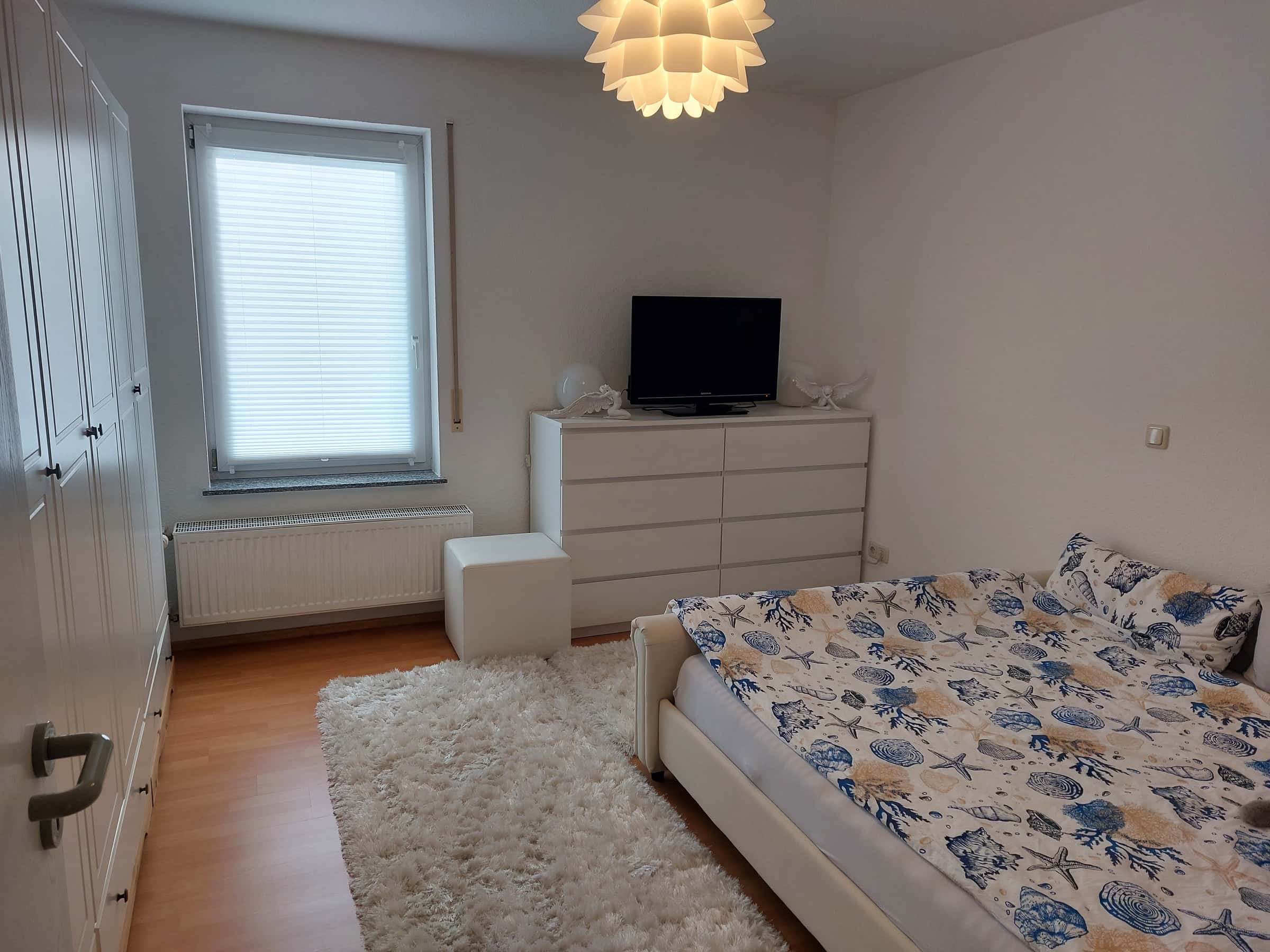 Quiet, cozy apartment with a large sunny balcony in Kelsterbach