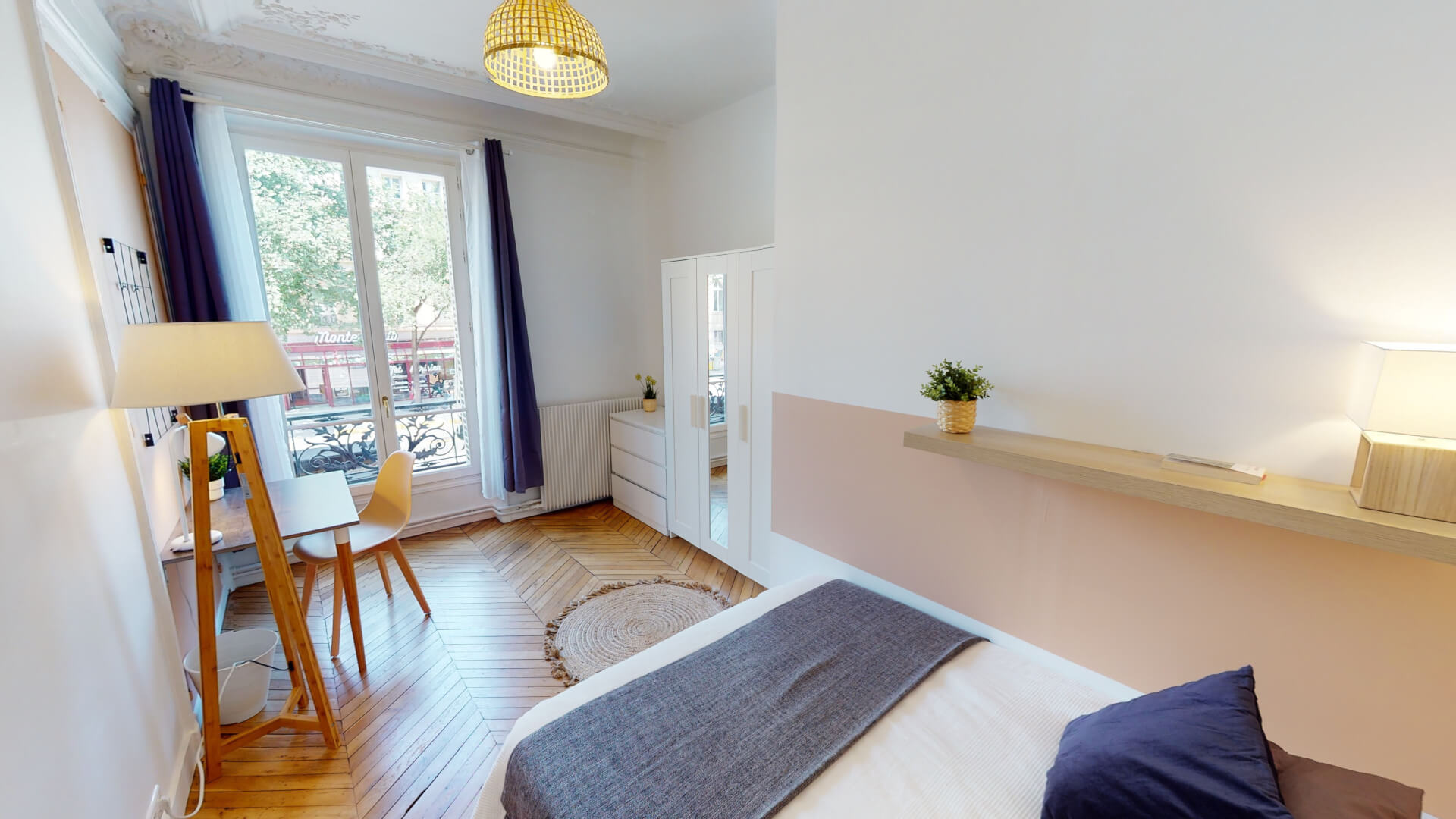 Chambre dans le 14 rue de Tilsitt, 75008 Paris
