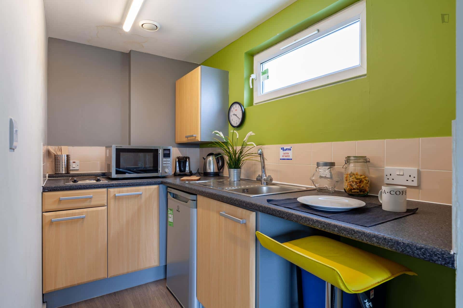 Rooom in: Lineker Road