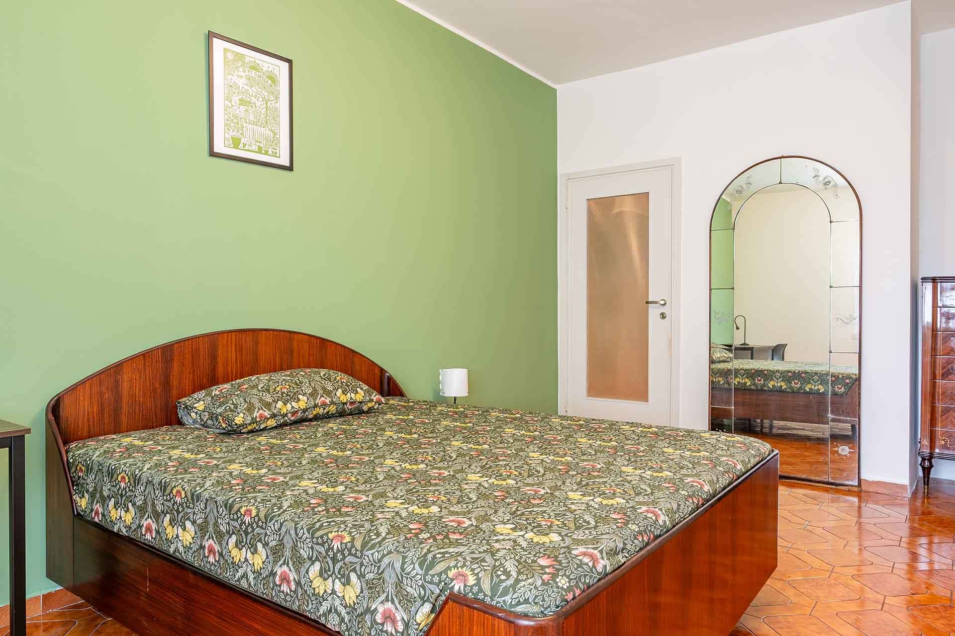 Stanza in via carolina invernizio 7b  private room s3