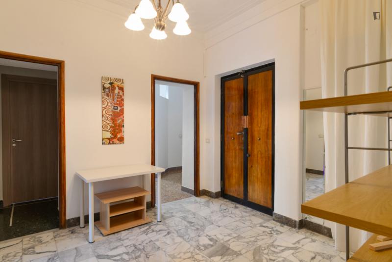 Inviting single bedroom near the Acqua Acetosa train station