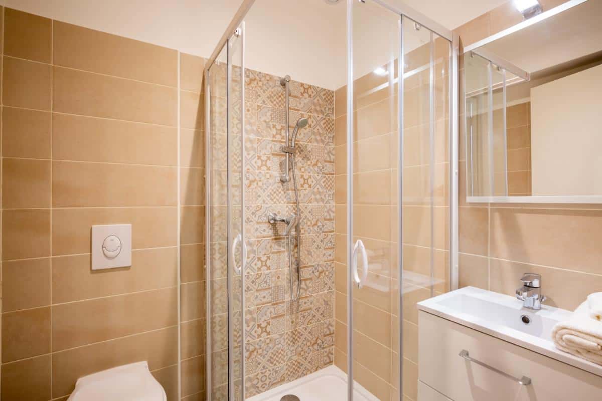 Chambre dans 16 RUE DES FOURS 
OSTAL-DES-FOURS-10 281