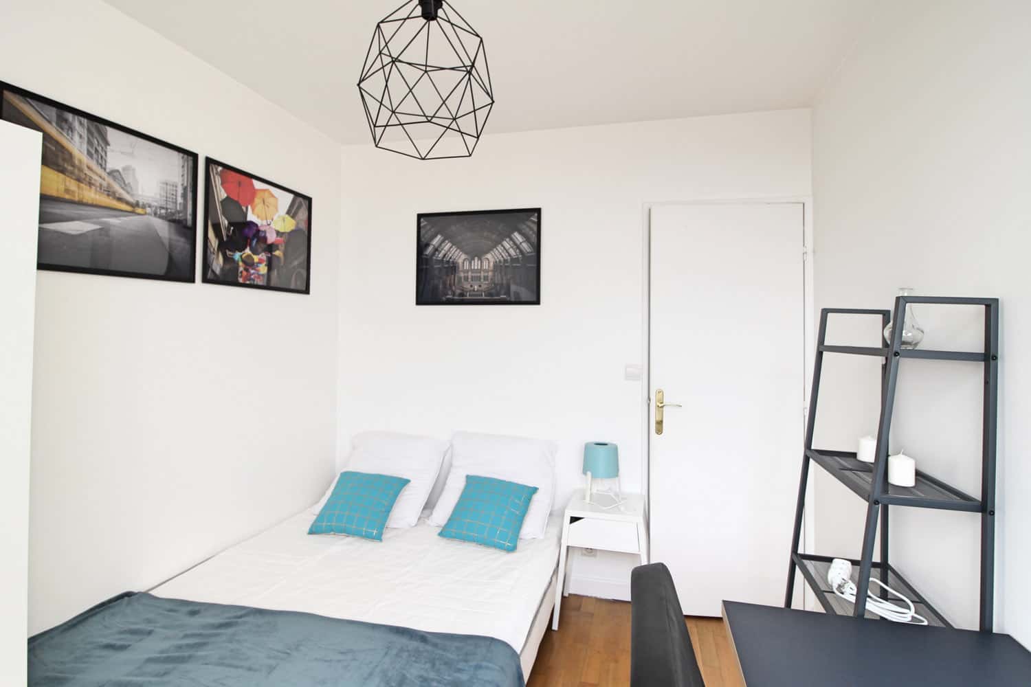 Beautiful bright room  11m²