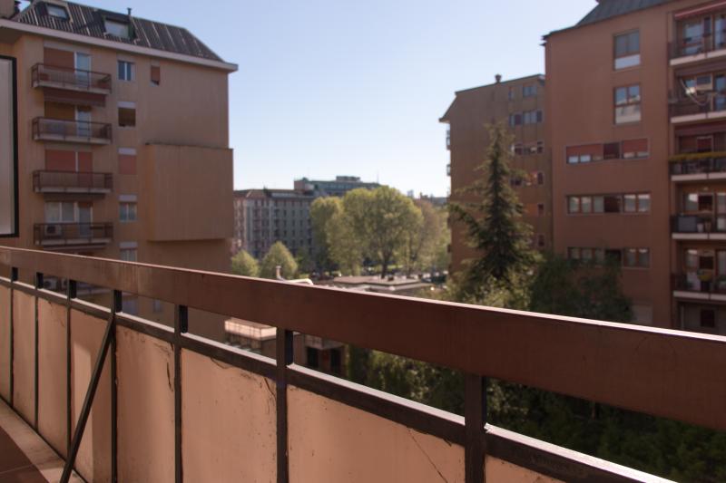 Cosy single bedroom close to Gerusalemme metro station