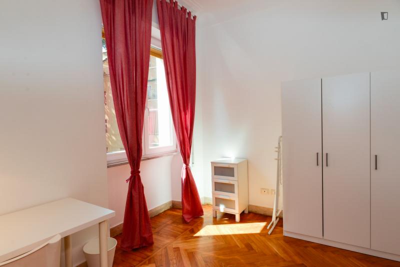 Inviting single bedroom near the Acqua Acetosa train station