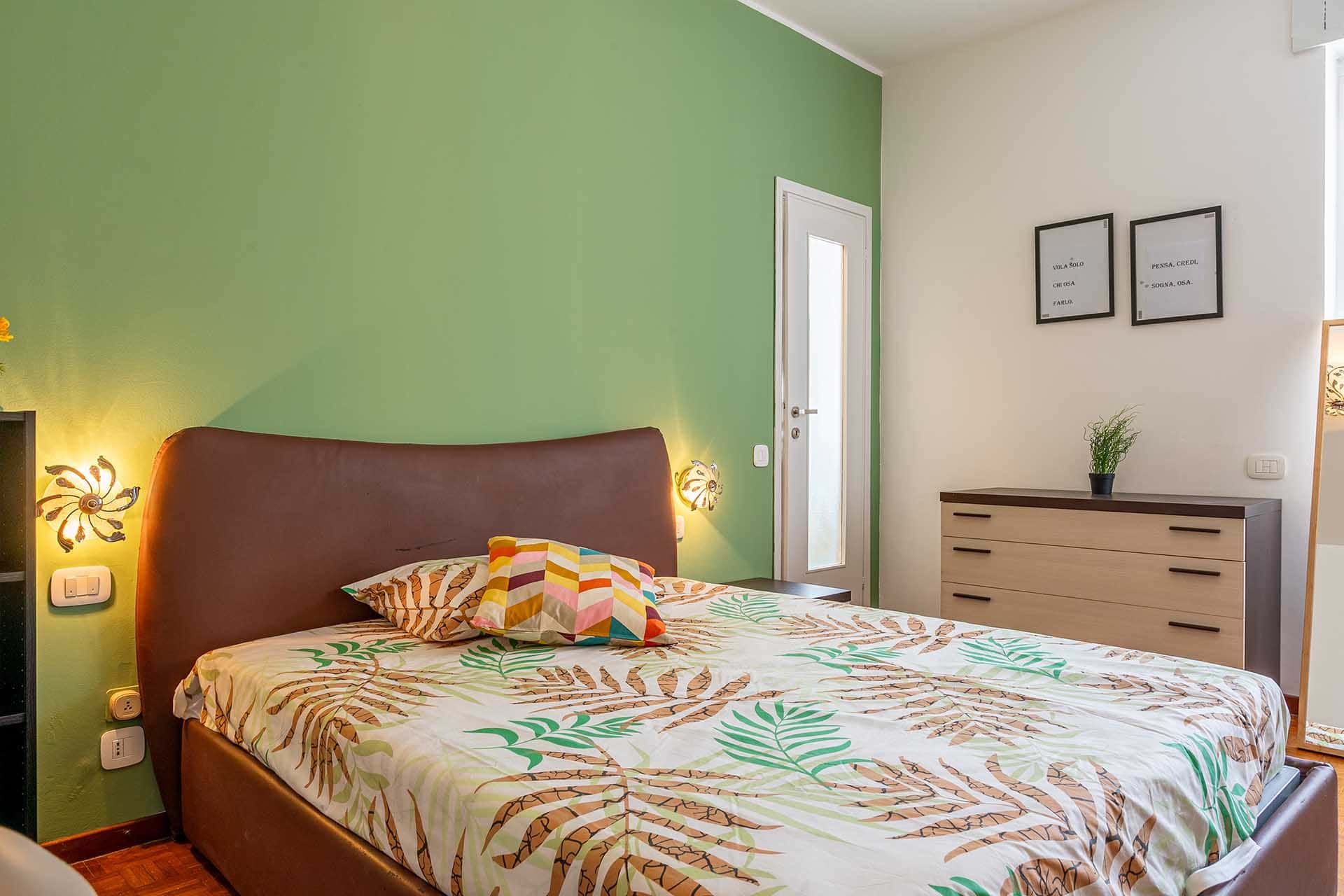 Stanza in via carolina invernizio 7b  private room s2
