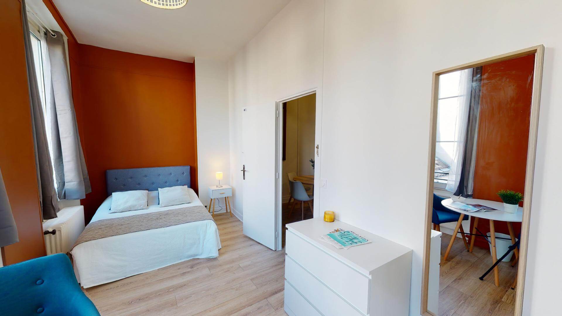 Chambre dans le 35 Quai d'Anjou 75004, 75004 Paris