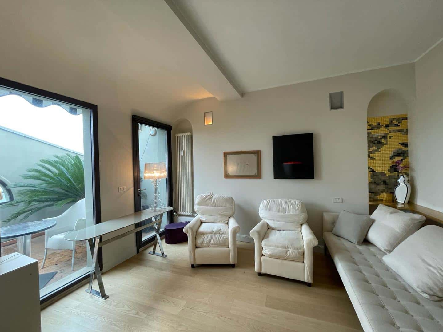 Appartamento in Via Via Serbelloni - zona Palestro, Porta Venezia (SERBELLONI8B)