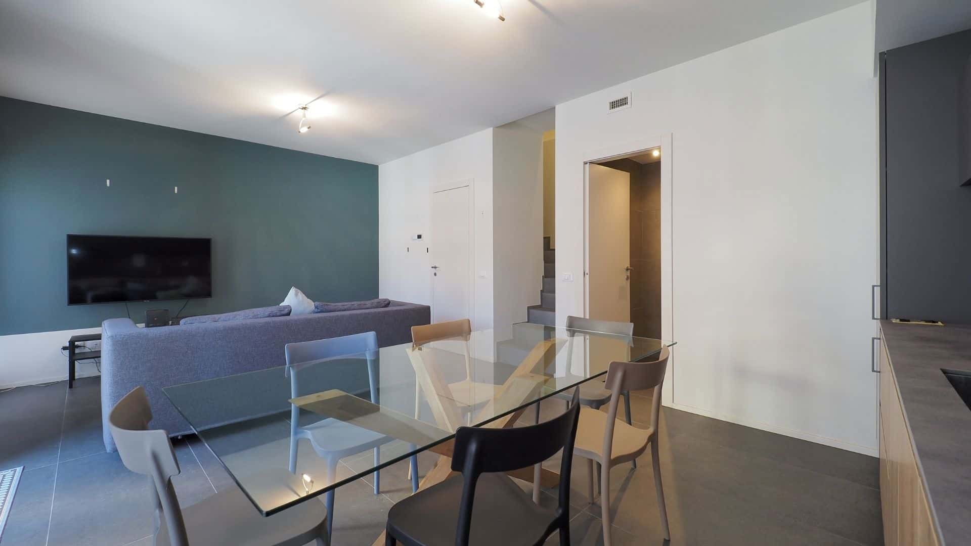 Appartamento in Via Via Canonica - zona Canonica, Sempione
 (CANONICA79B4)