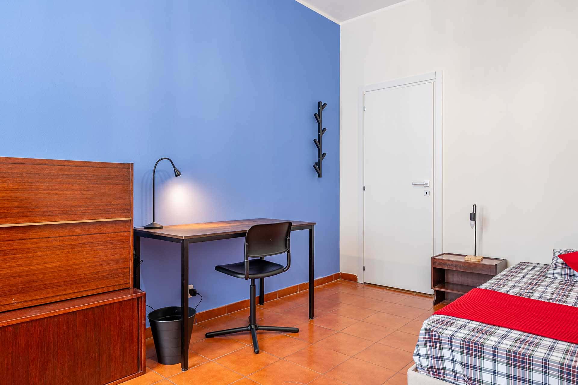 Stanza in via carolina invernizio 7b  private room s1
