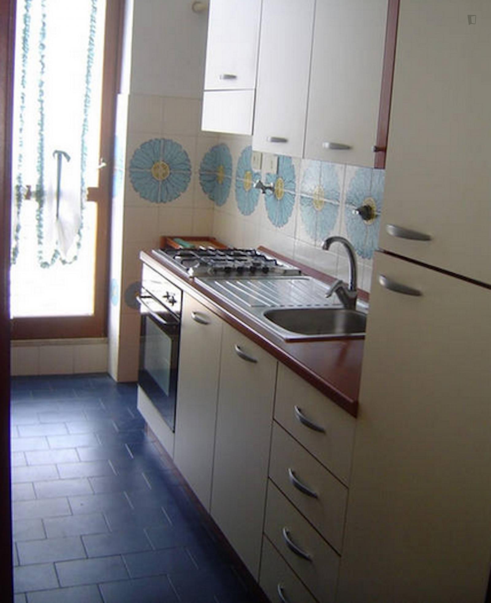 Delizioso appartamento con 2 camere da letto a Ostia